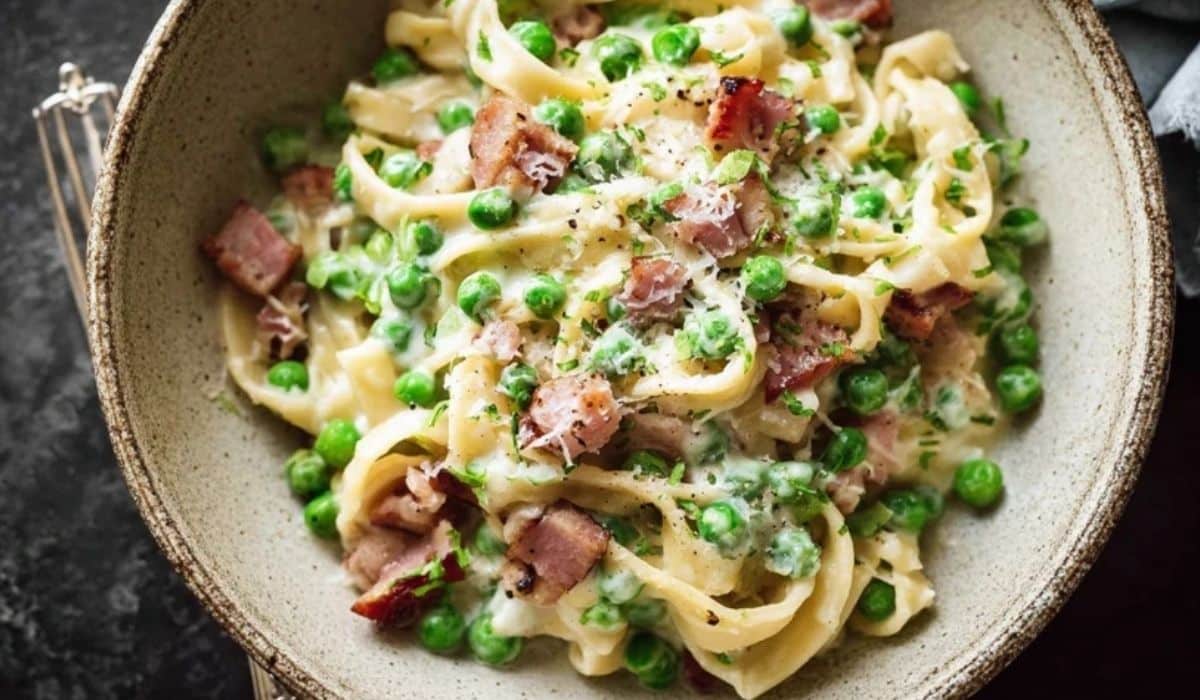 Creamy Pancetta and Pea Pasta in rustic bowl